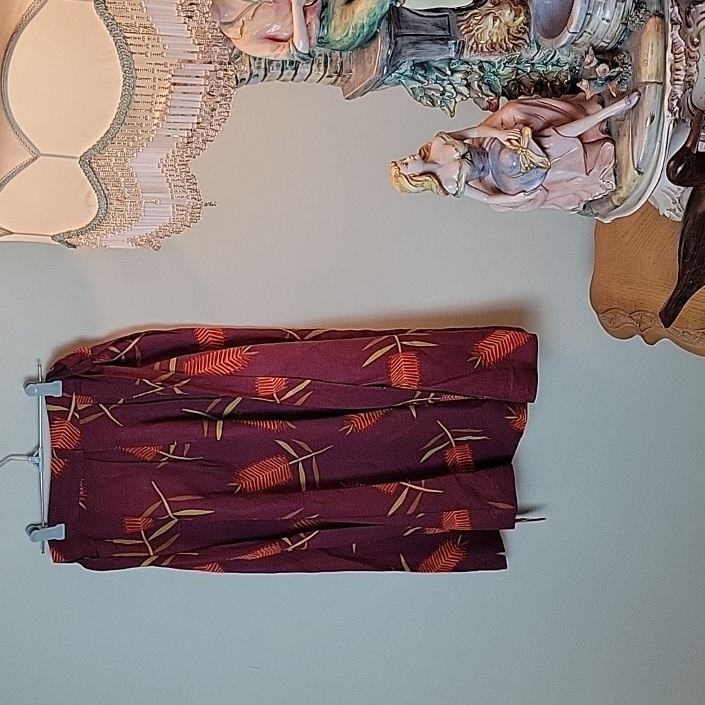 Princess Highway Burgundy and Orange Midi Skirt